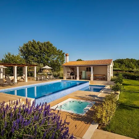Terrarossa - Luxury Istrian Near Porec Villa Kastelir